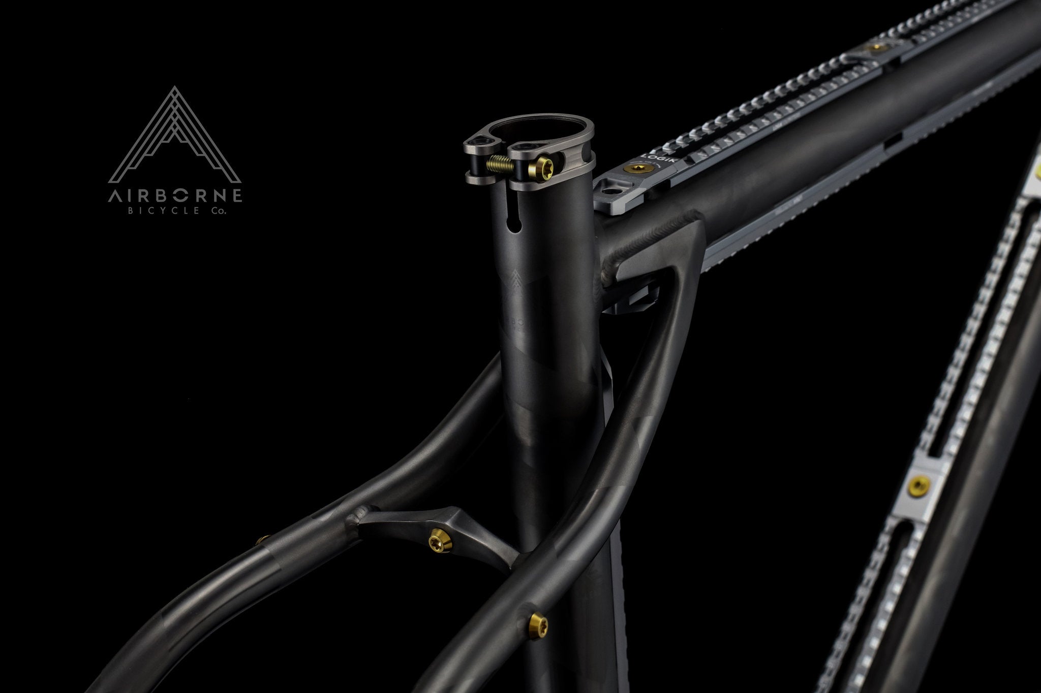 Arsenal 7°// Titanium Gravel - Kit Cadre Bikepacking