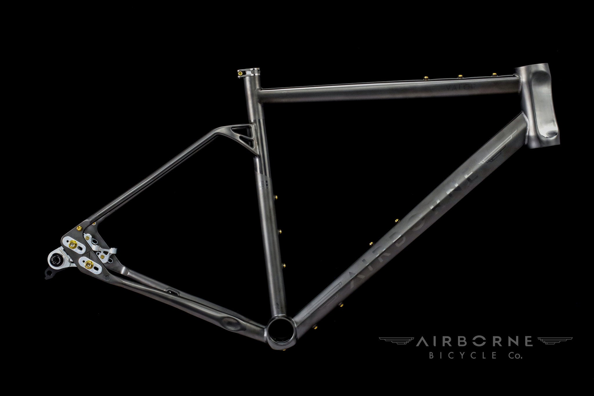 Valor // Cadre de vélo de route en titane